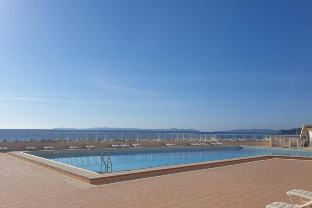 Face Mer Entre Plage Et Marina Bormes-les-Mimosas Exteriör bild
