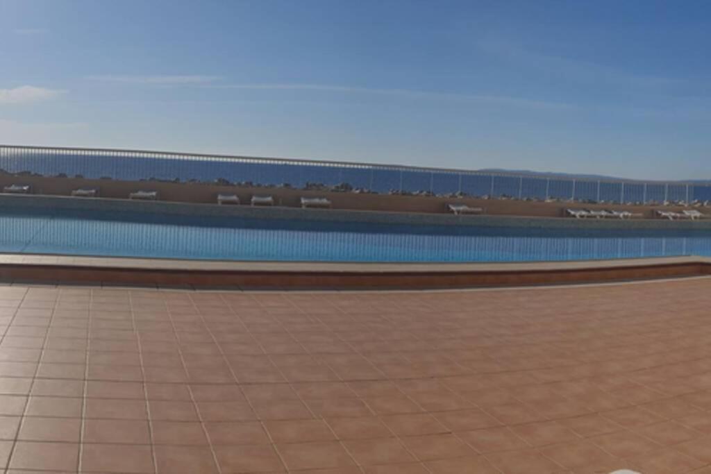 Face Mer Entre Plage Et Marina Bormes-les-Mimosas Exteriör bild